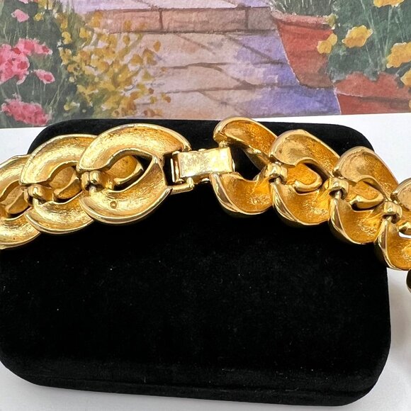 Avon Heavy Gold Braid Link Collar Necklace - Picture 4 of 4